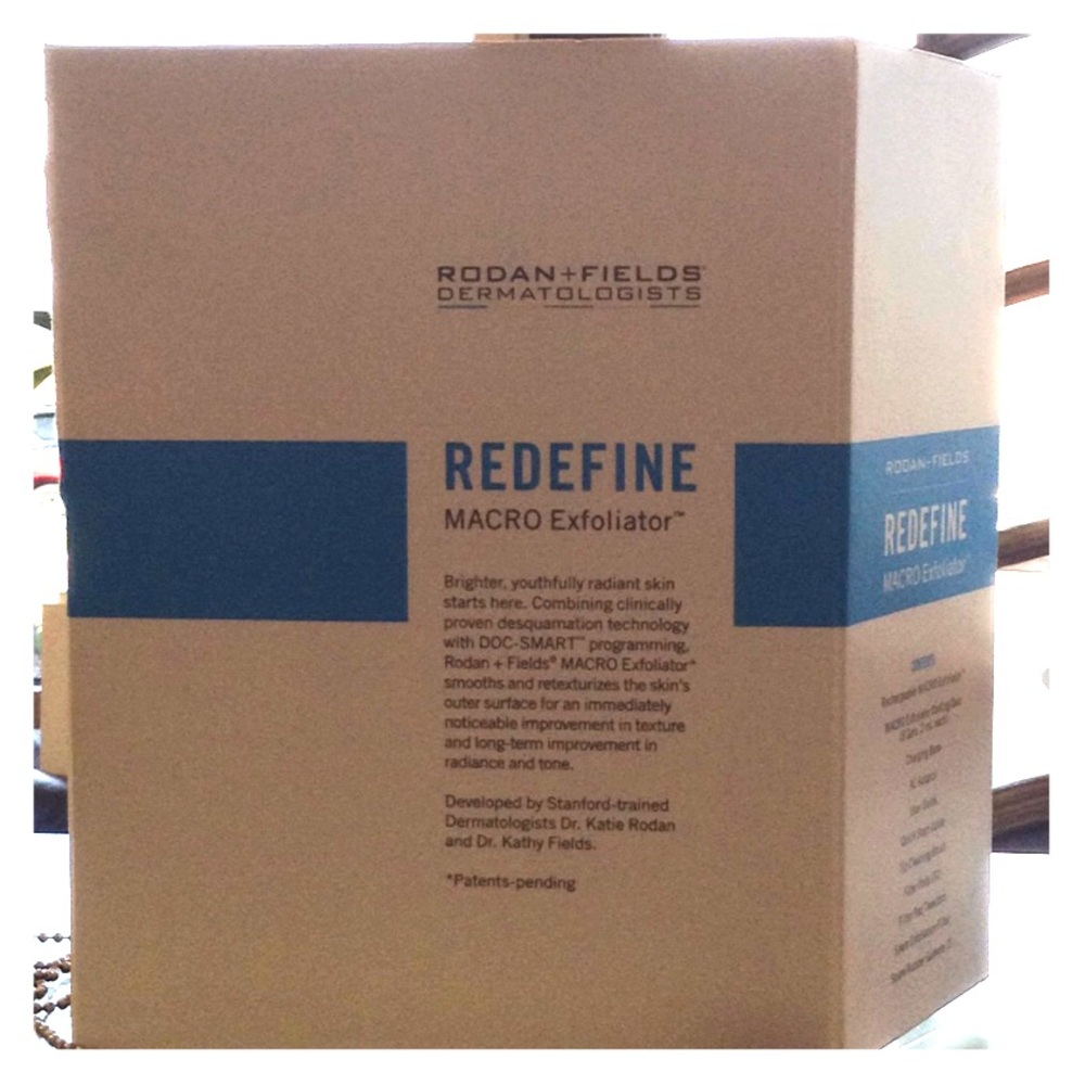 Redefine Macro Exfoliator